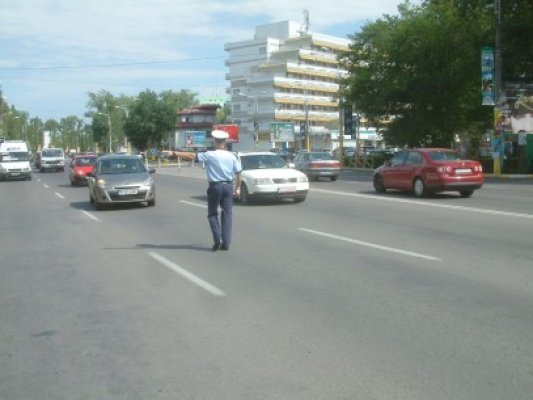 Atenţie, şoferi! Trafic redirijat în staţiunea Mamaia